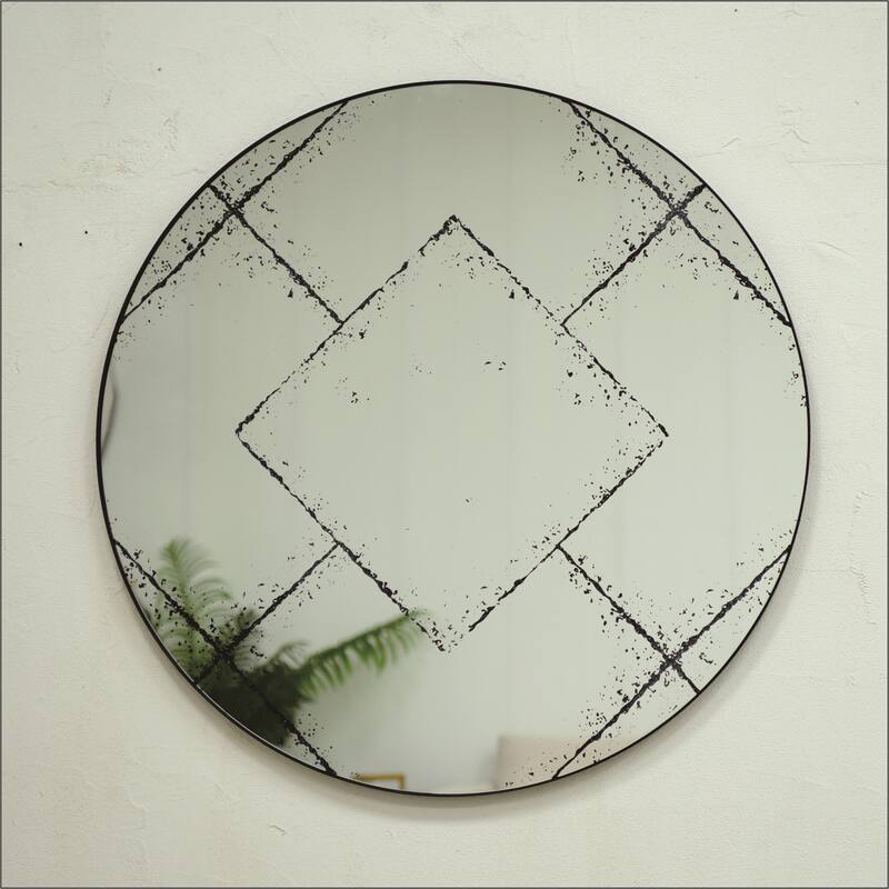 Versatile Round Wall Mirror