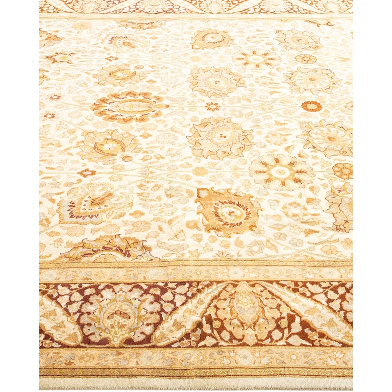 Overton Hand Knotted Wool Traditional Oriental Ivory Area Rug - 6' x 9'