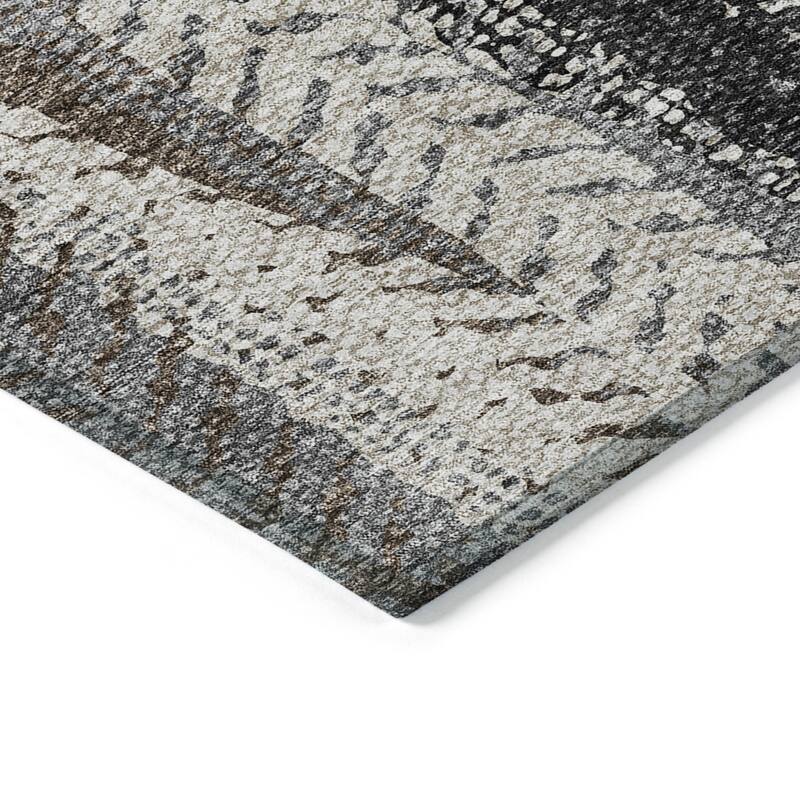 HomeRoots Botanical Leaves Transitional Rectangle Outdoor Rug