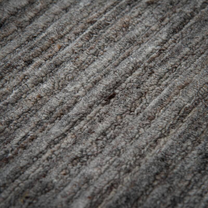 Alora Decor Deluxe Hand Loomed Heathered High/Low Rug