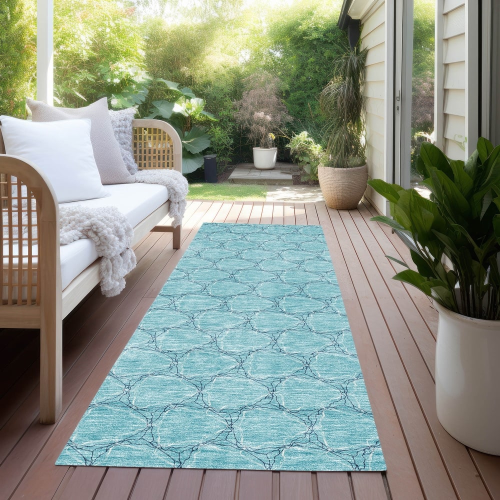 Machine Washable Indoor/ Outdoor Abstract Trellis Chantille Rug