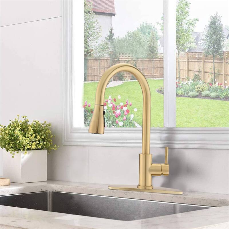 Pull Down Kitchen Sink Faucet Single Handle Kitchen Faucet WIth Sprayer Stainless Steel One Hole Modern Basin Laundry Taps - Brushed Gold