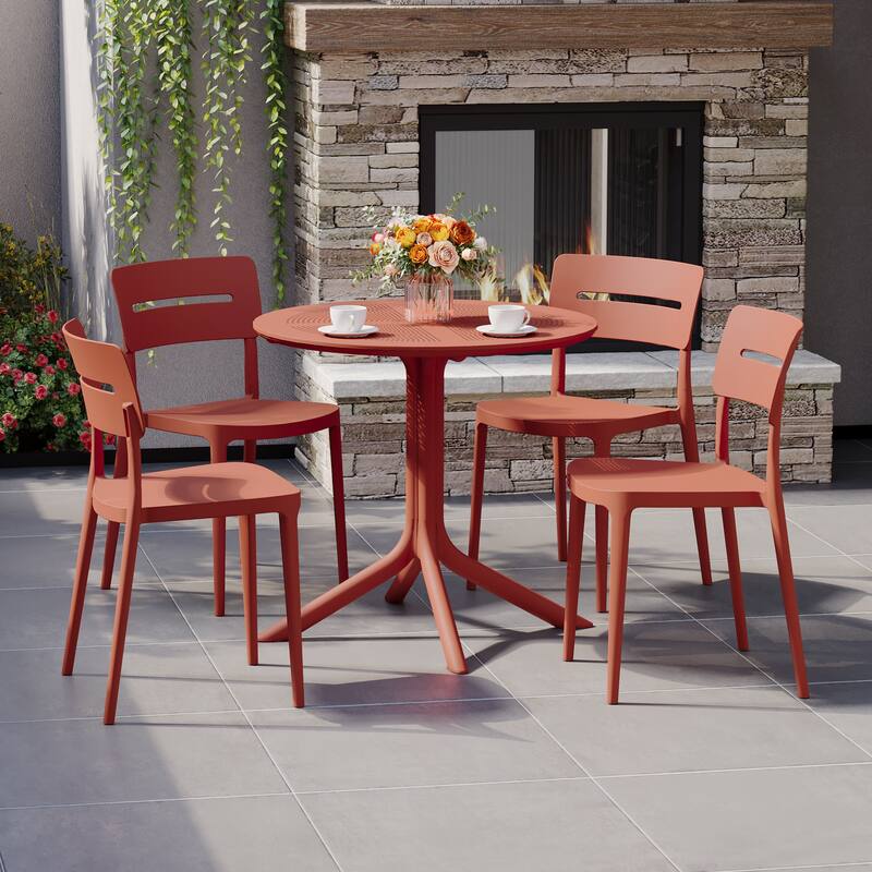 Frond and Form 4-Person Outdoor Round Dining Set