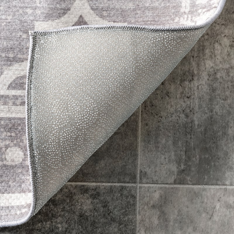 Nuloom Maribel Geometric Machine Washable Indoor/Outdoor Area Rug