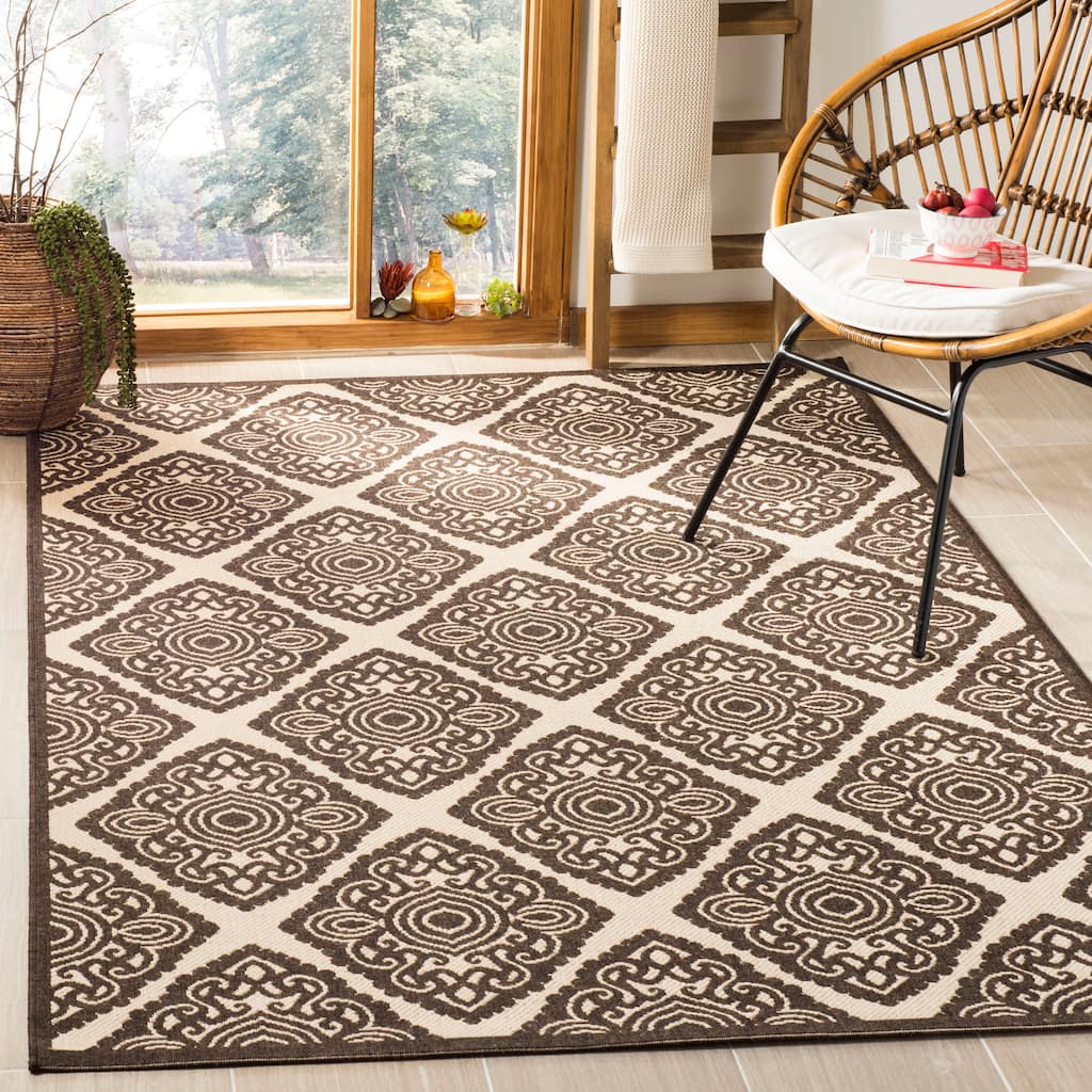 SAFAVIEH Linden Sharron Indoor/ Outdoor Waterproof Patio Backyard Rug