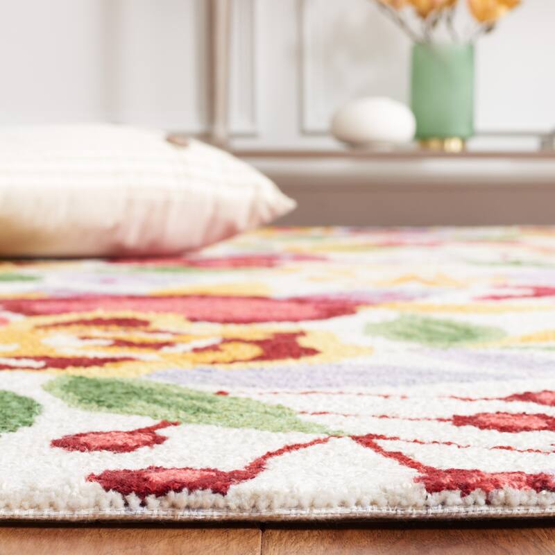 SAFAVIEH Handmade Easy Care Mirjana French Country Rug