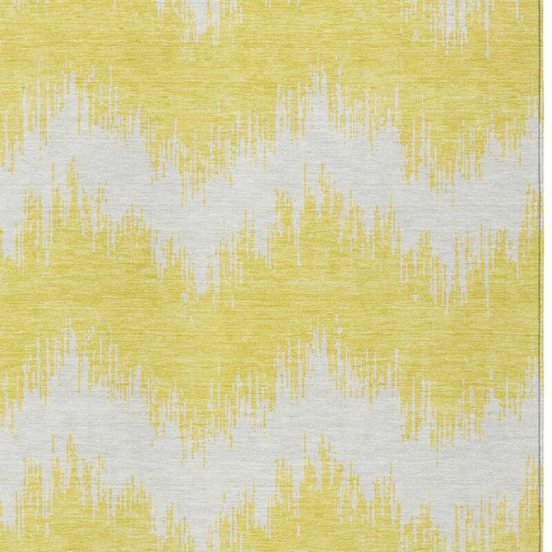 HomeRoots Chevron Transitional Rectangle Outdoor Rug