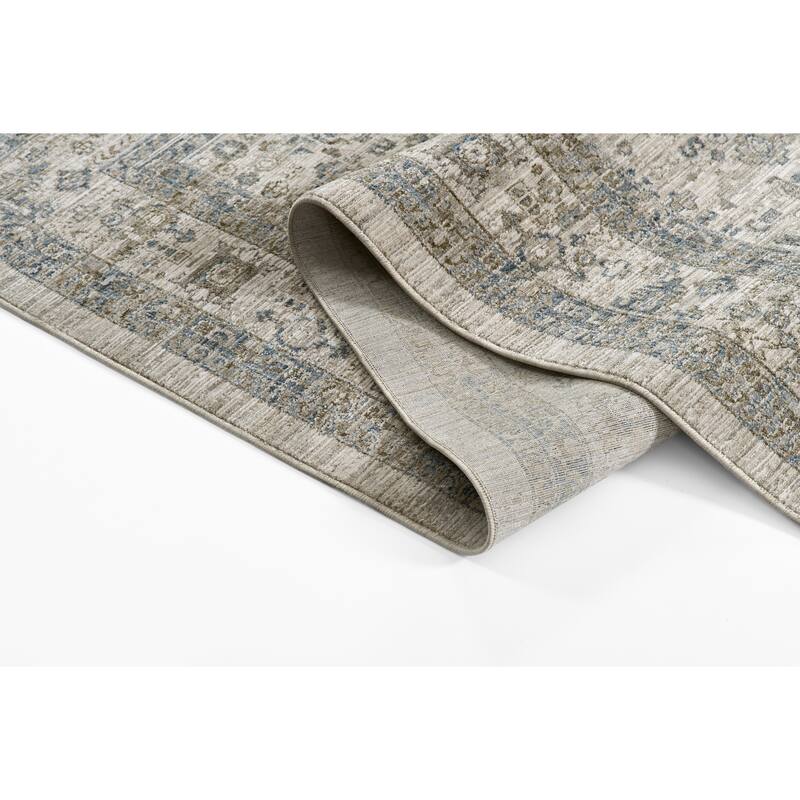 Momeni Georgina Polyester Medallion Traditional Area Rug