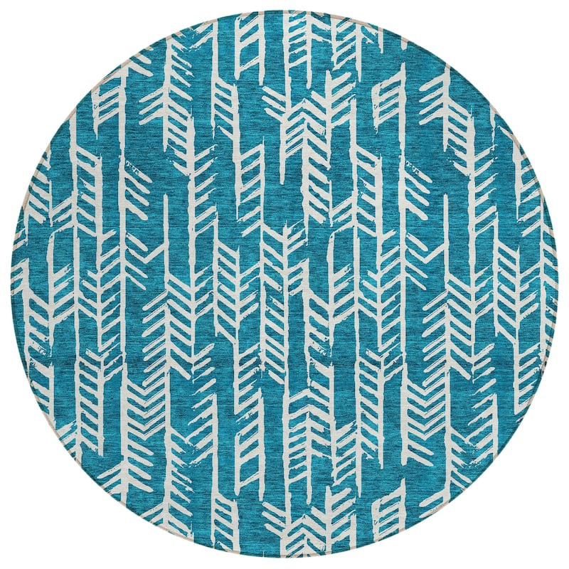 Machine Washable Indoor/ Outdoor Chantille Modern Arrows Rug