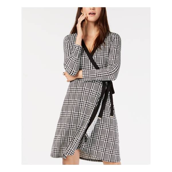 Shop Tommy Hilfiger Womens Ivory Houndstooth Long Sleeve V Neck