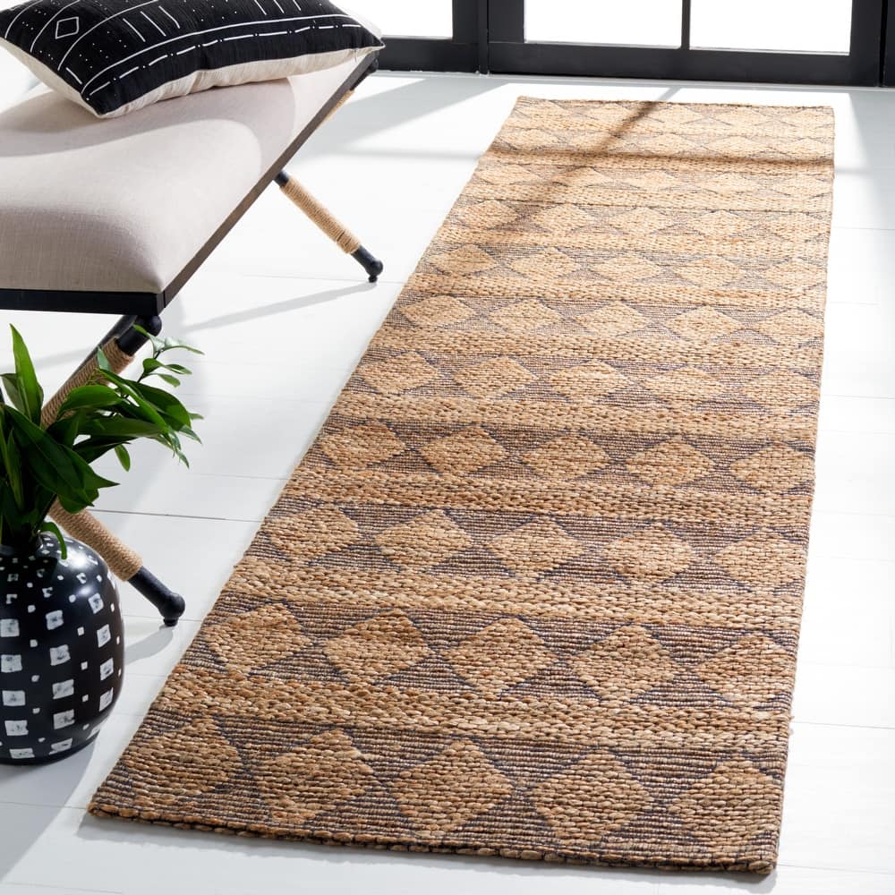 SAFAVIEH Handmade Natural Fiber Janiyah Boho Jute Rug