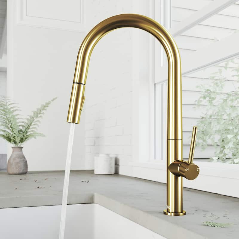 VIGO Greenwich Pull-Down Spray Kitchen Faucet