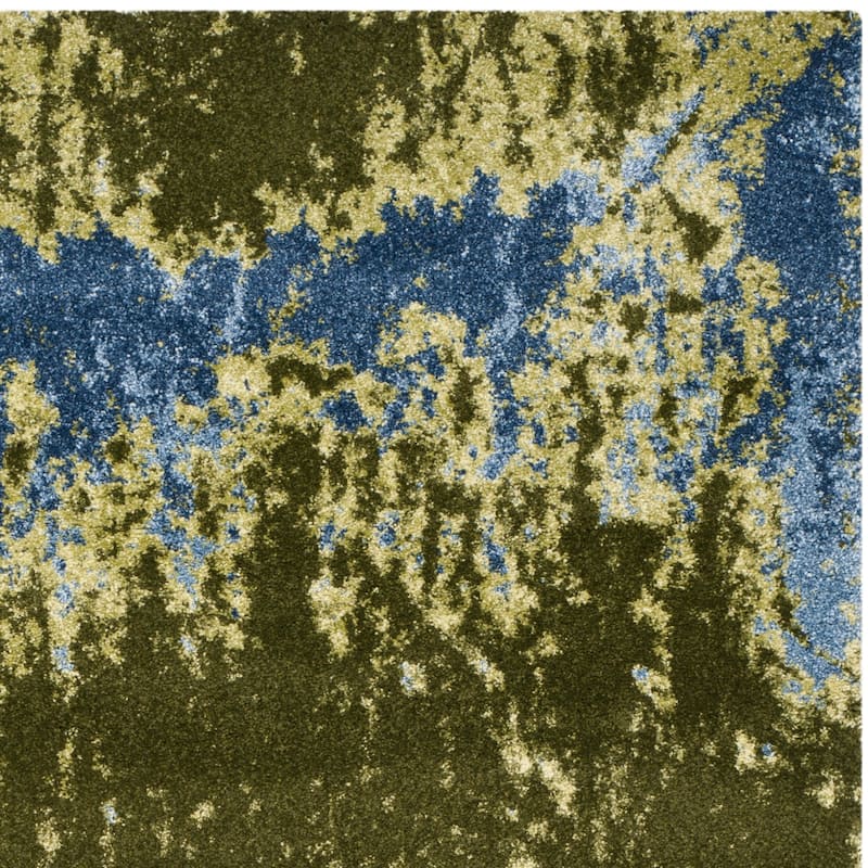 SAFAVIEH Retro Nelea Distressed Modern Abstract Rug