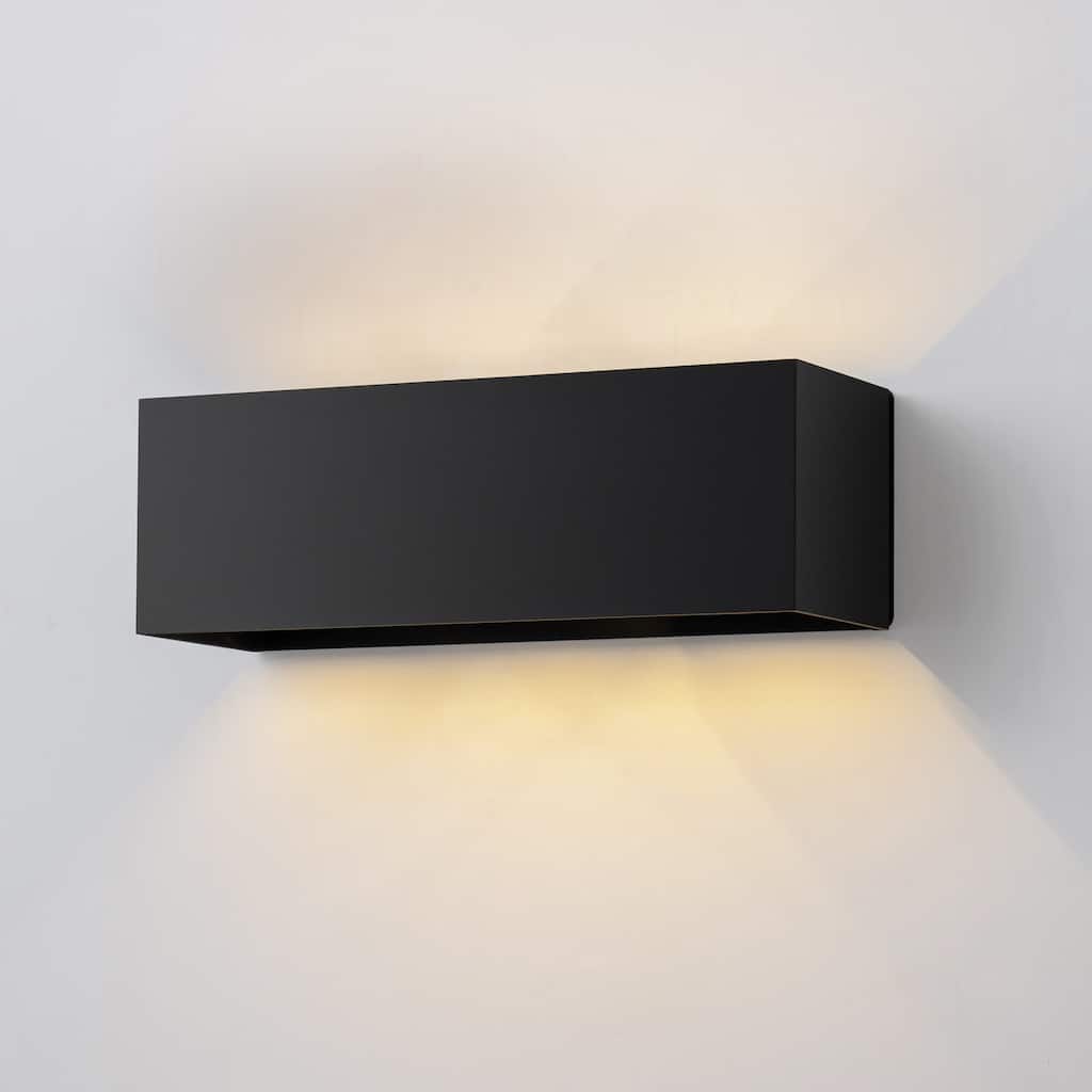 C Cattleya Matte Black Aluminum Rectangular LED Outdoor Wall Sconce
