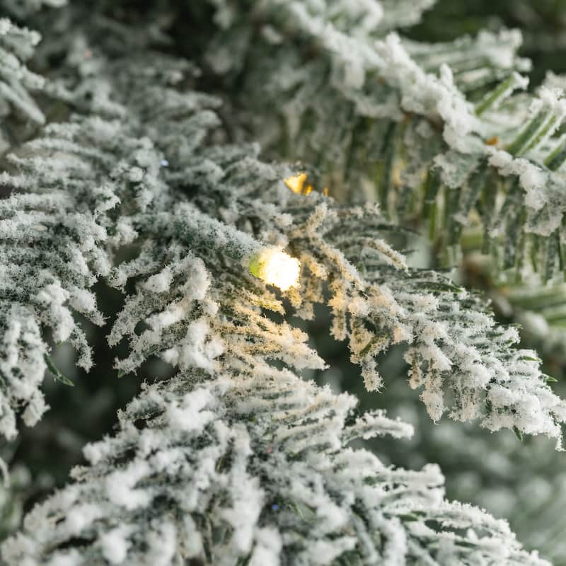 Glitzhome Snow-Flocked Chicago Frostwood Spruce Pre-Lit Artificial Christmas Trees-7.5/9/11 Foot
