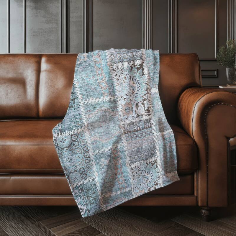 Premium Machine Washable Traditional Patchwork Sherpa Throw Blanket - Teal - 4'2" x 5'10"