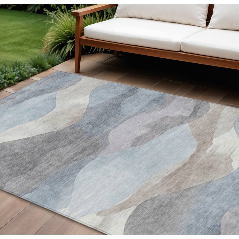 HomeRoots Abstract Transitional Rectangle Outdoor Rug - 8' X 10'
