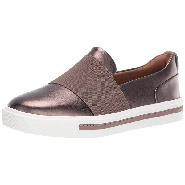 walking shoes for womens clarks