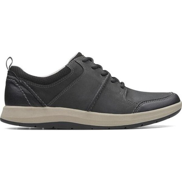 Clarks online shoda stride