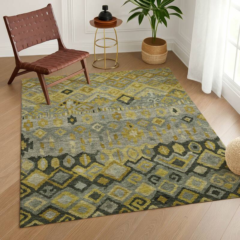 Machine Washable Indoor/ Outdoor Boho Moroccan Chantille Rug
