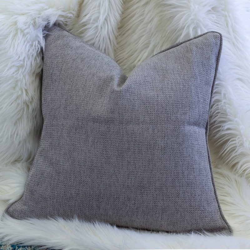Mimi Chenille 20" Square Decorative Throw Pillow 2PK