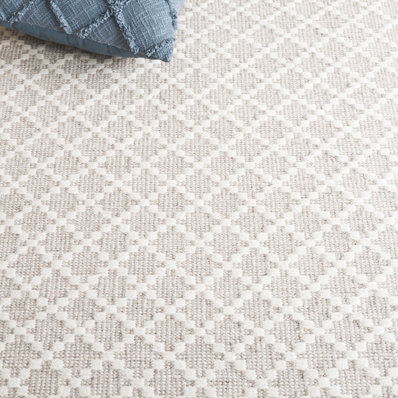 SAFAVIEH Hand-Woven Vermont Dedra Transitional Wool Rug
