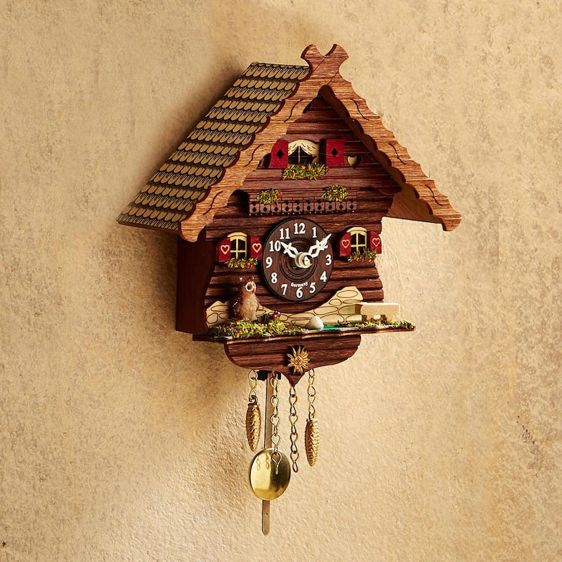 Handmade Owl's Cottage Mini cuckoo clock (India)