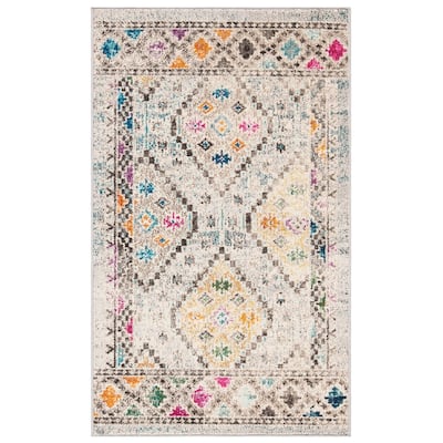 SAFAVIEH Madison Medine Boho Diamond Distressed Rug
