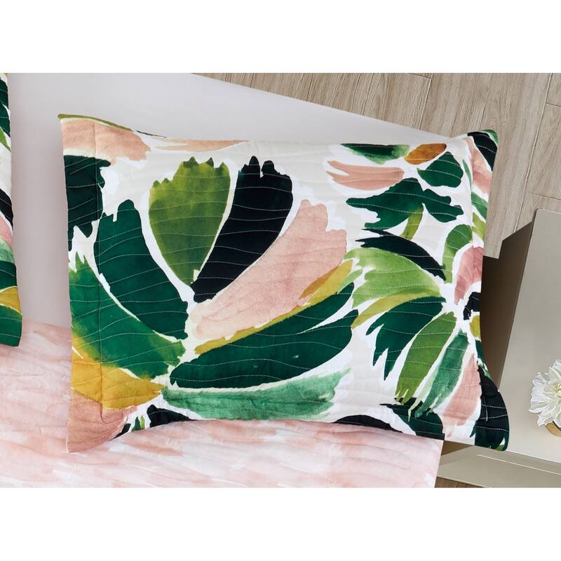 BARBARIAN by Barbra Ignatiev Fashion Floral Quilt Set