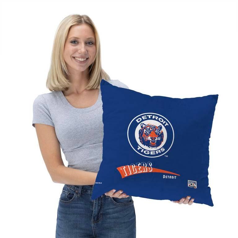 MLB CC Throwback 18 Inch Throw Pillow