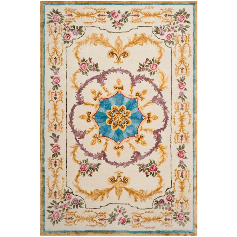 SAFAVIEH Handmade Savonnerie Nabihah Traditional Oriental Wool Rug