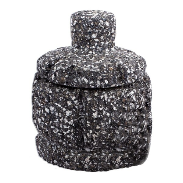 NOVICA Artisan Handmade Basalt Molcajete Mortar Pestle in Tortoi 並行輸入品 : NOVICA Artesanal hecho a mano de basalto molcajete en