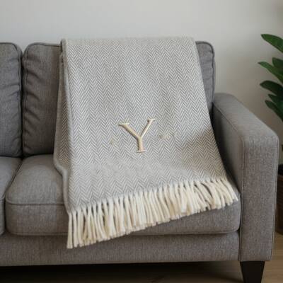 HomeRoots 55" X 70" Gray And White Herringbone Cotton Blend Y Initial Throw Blanket with Tassels And Embroidery