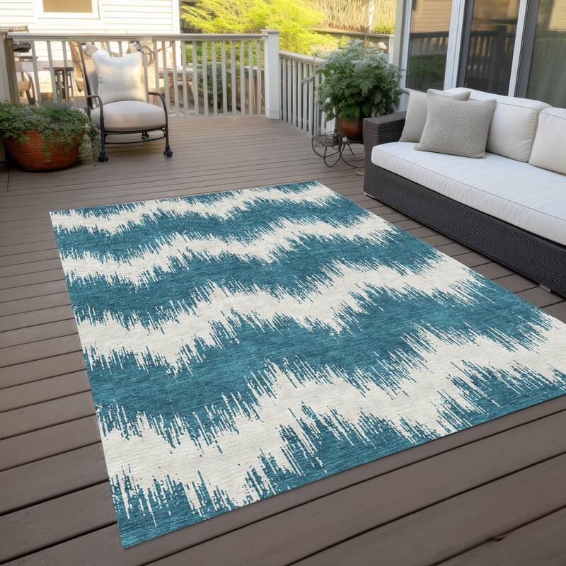 Machine Washable Indoor/ Outdoor Chantille Chevron Modern Rug