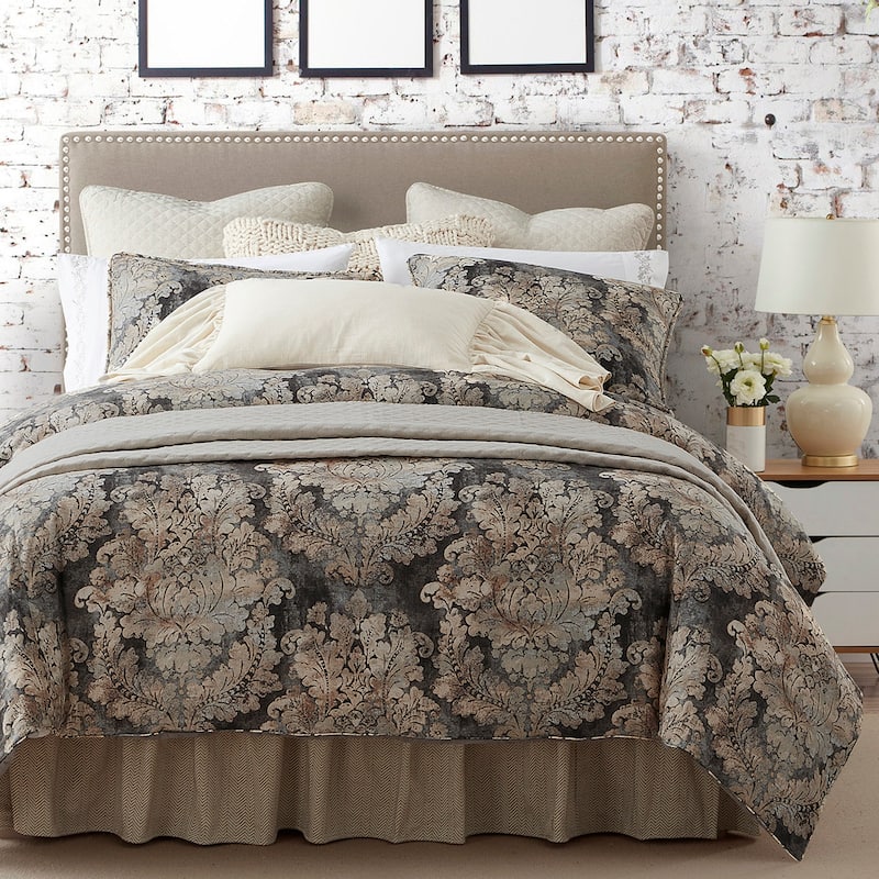 HiEnd Accents Victoria Smoky Damask Washed Linen Romantic Modern 3 Piece Comforter Set