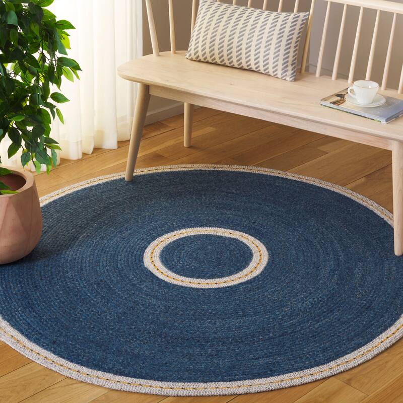 SAFAVIEH Handmade Braided Zlatinka Wool Rug - 5' Round - Blue/Beige
