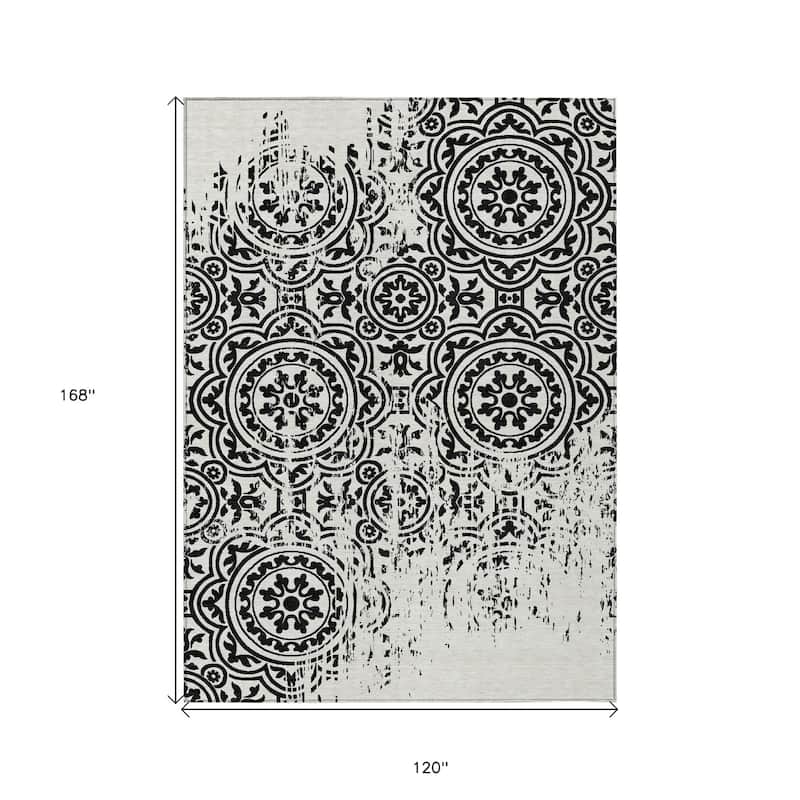 HomeRoots Medallion Transitional Rectangle Outdoor Rug