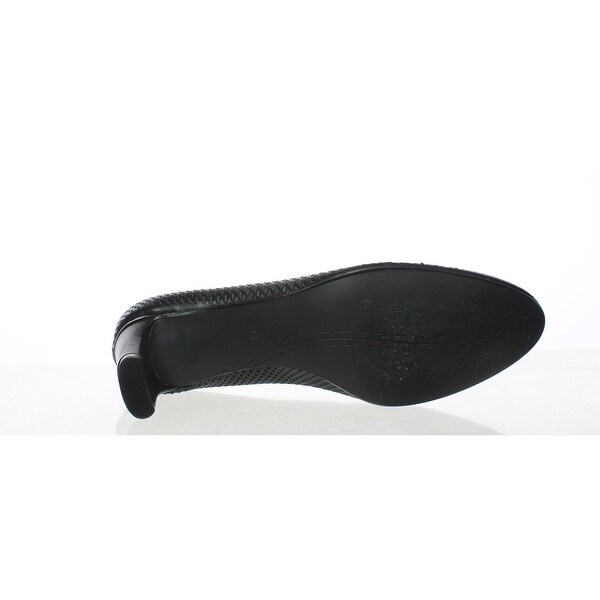 womens black pumps size 7