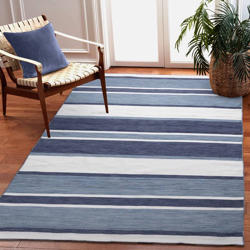 Liora Manne Sorrento Boat Stripe Indoor/Outdoor Rug
