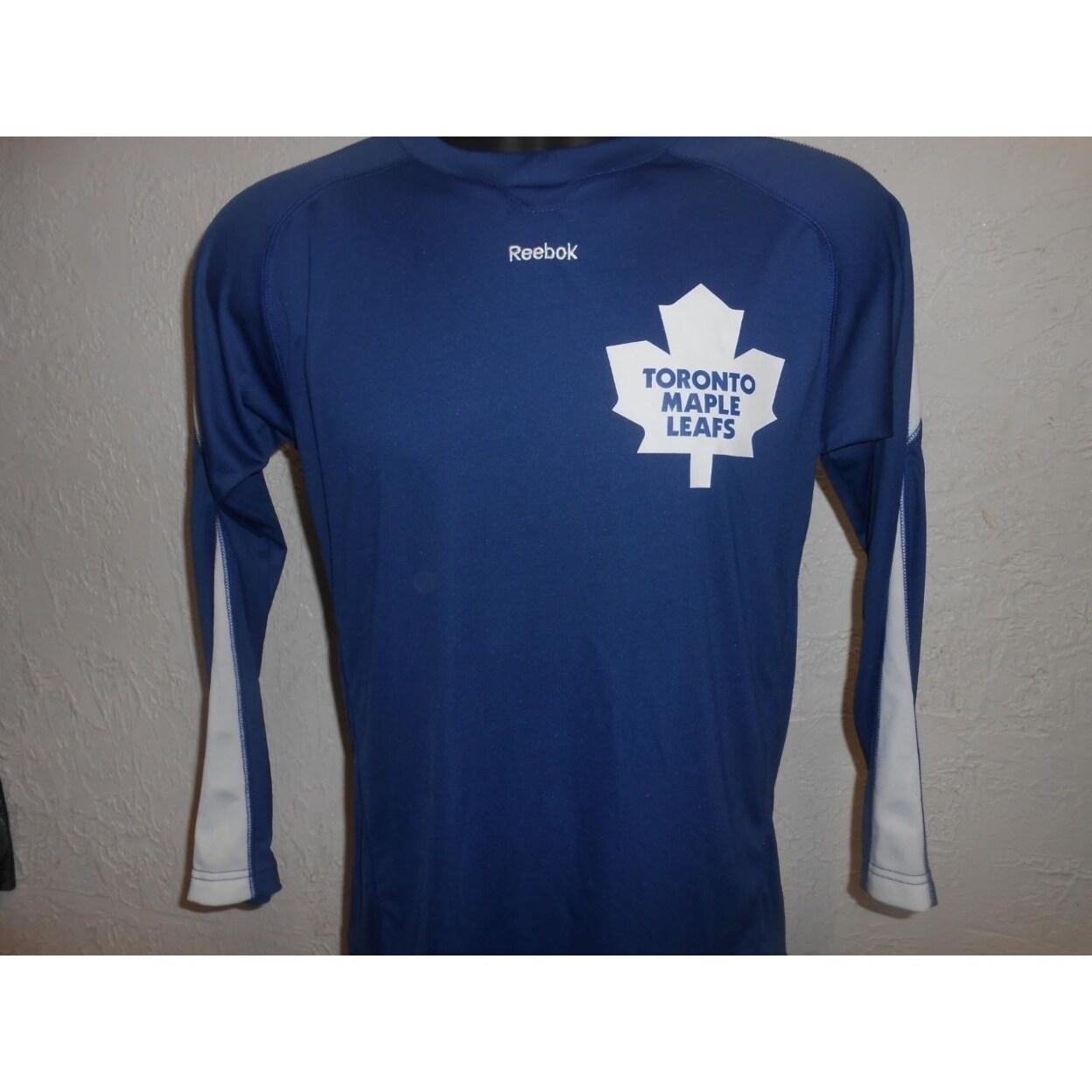 toronto maple leafs youth jersey