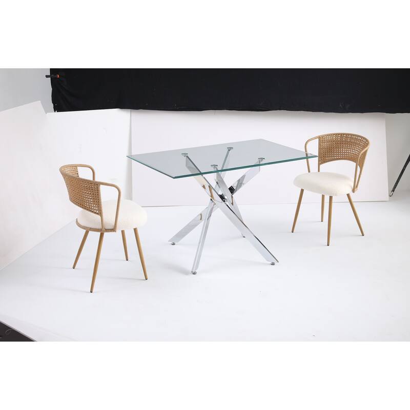 The Modern Rectangular Tempered Glass Tabletop Is Paired With a Silver Iron Frame, 47.24 inches