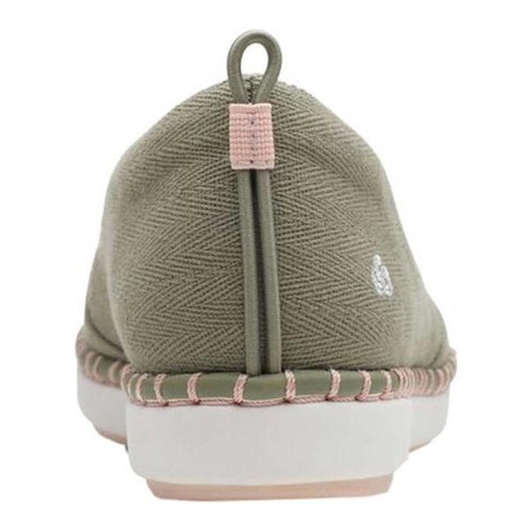 clarks step glow slip olive