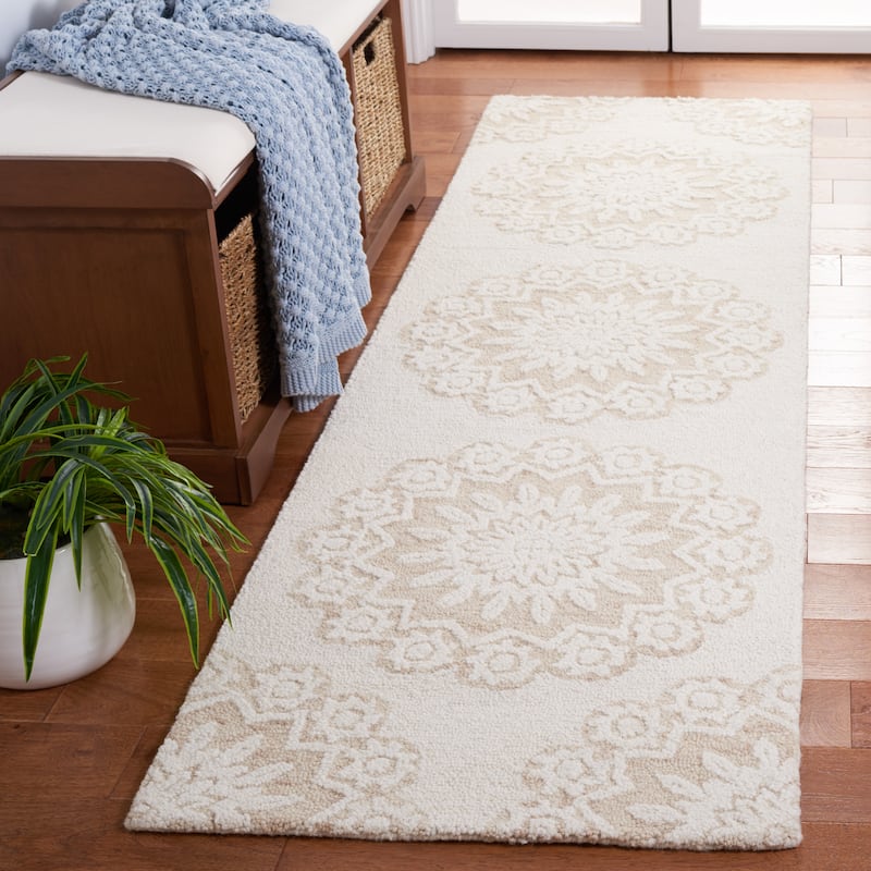 SAFAVIEH Handmade Blossom Oriella Modern Floral Wool Rug - 2'3" x 8' Runner - Ivory/Light Brown
