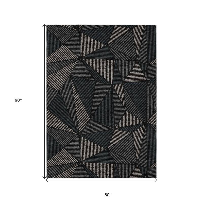 HomeRoots Geometric Transitional Rectangle Outdoor Rug