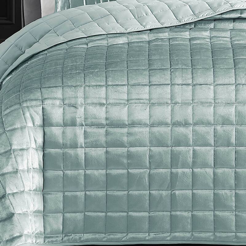 Riverbrook Home Lyndon 3-Piece Quilt Set