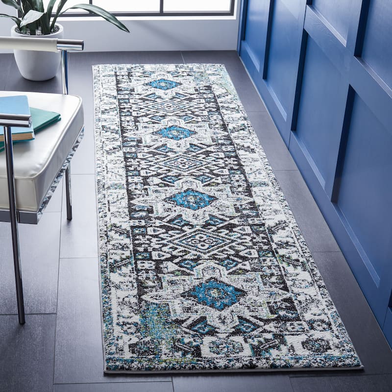 SAFAVIEH Vintage Hamadan Jaroslava Oriental Rug - 2'3" x 6' Runner - Dark Grey/Ivory