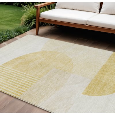 HomeRoots Geometric Transitional Rectangle Outdoor Rug