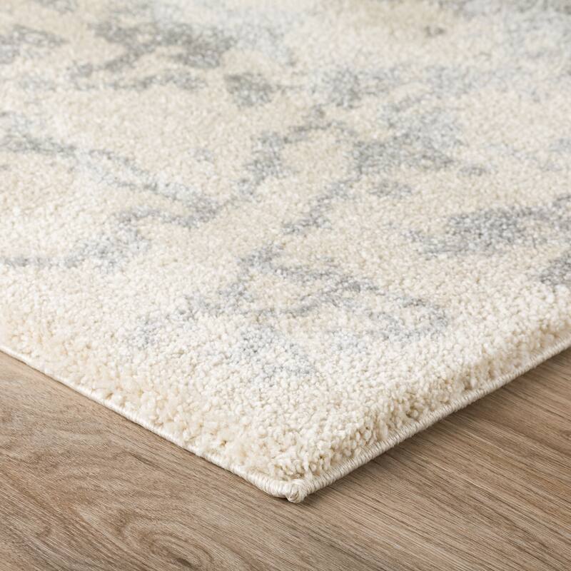Addison Grayson Plush Abstract Fog 20"X30" Accent Rug