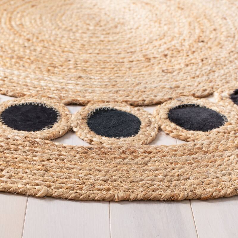 SAFAVIEH Handmade Natural Fiber Marieke Casual Solid Jute Rug