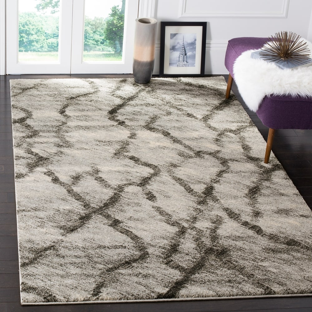 SAFAVIEH Retro Delfina Modern Abstract Distressed Rug